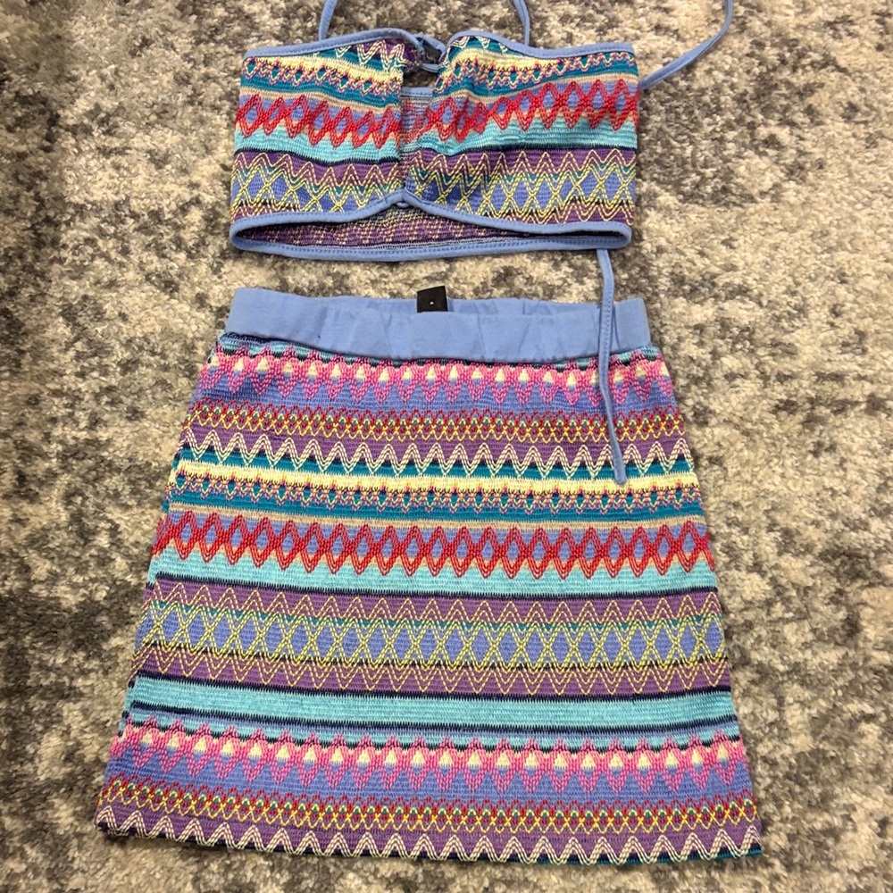 Colorful Geometric Two-Piece Set